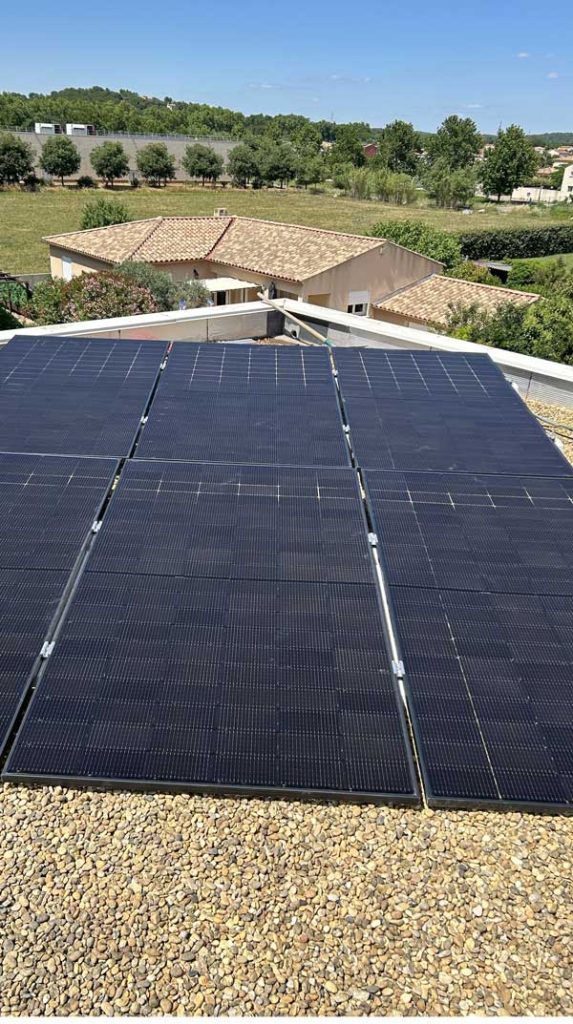 Panneaux photovoltaiques dans le Gard